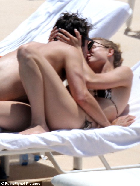 diane branton recommends emily vancamp nude aalia malik add emily vancamp nude photo